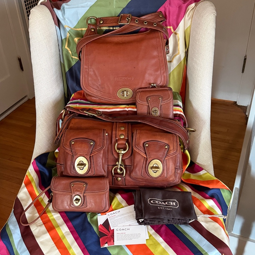 Coach Legacy Vachetta SET Mandy, Hippie, Kisslock Wallet, Wristlet, Care Card ++ - Picture 2 of 13